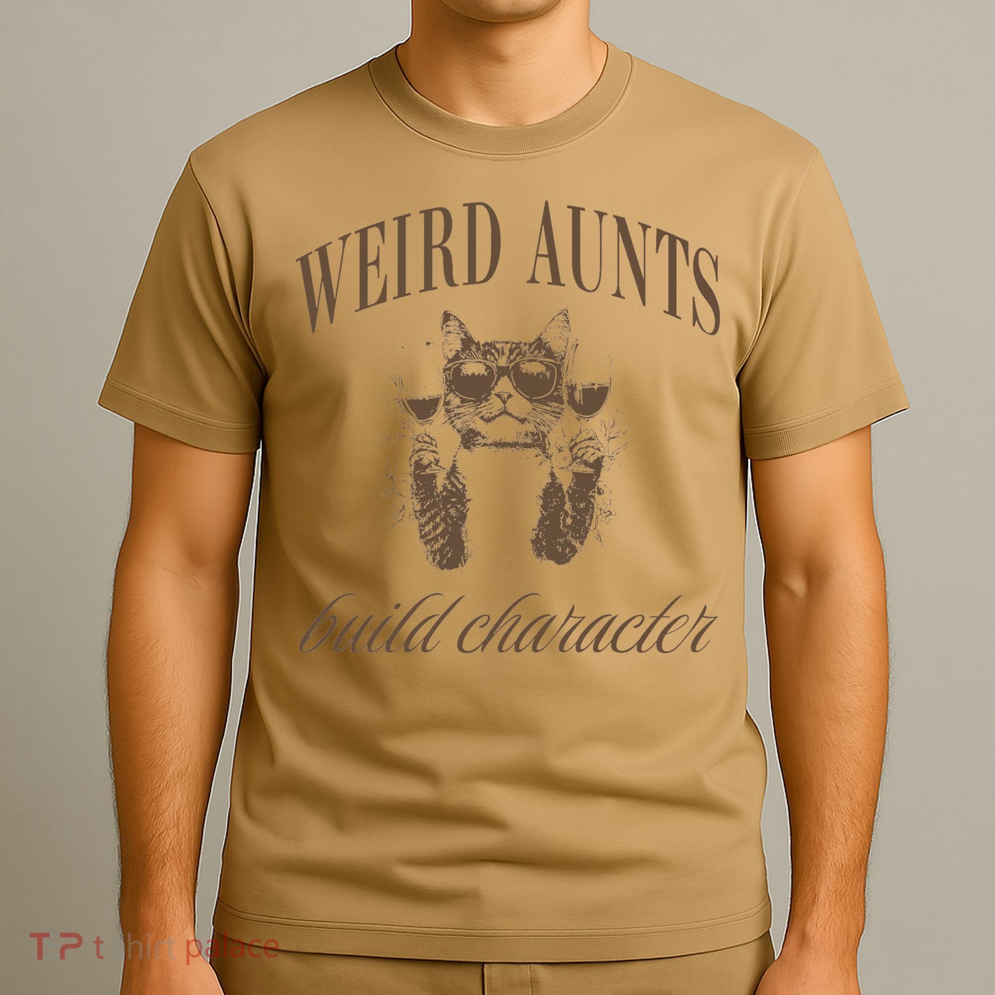 Retro Cat Weird Aunt Builds Character Funny Aunt Mothers T-Shirt