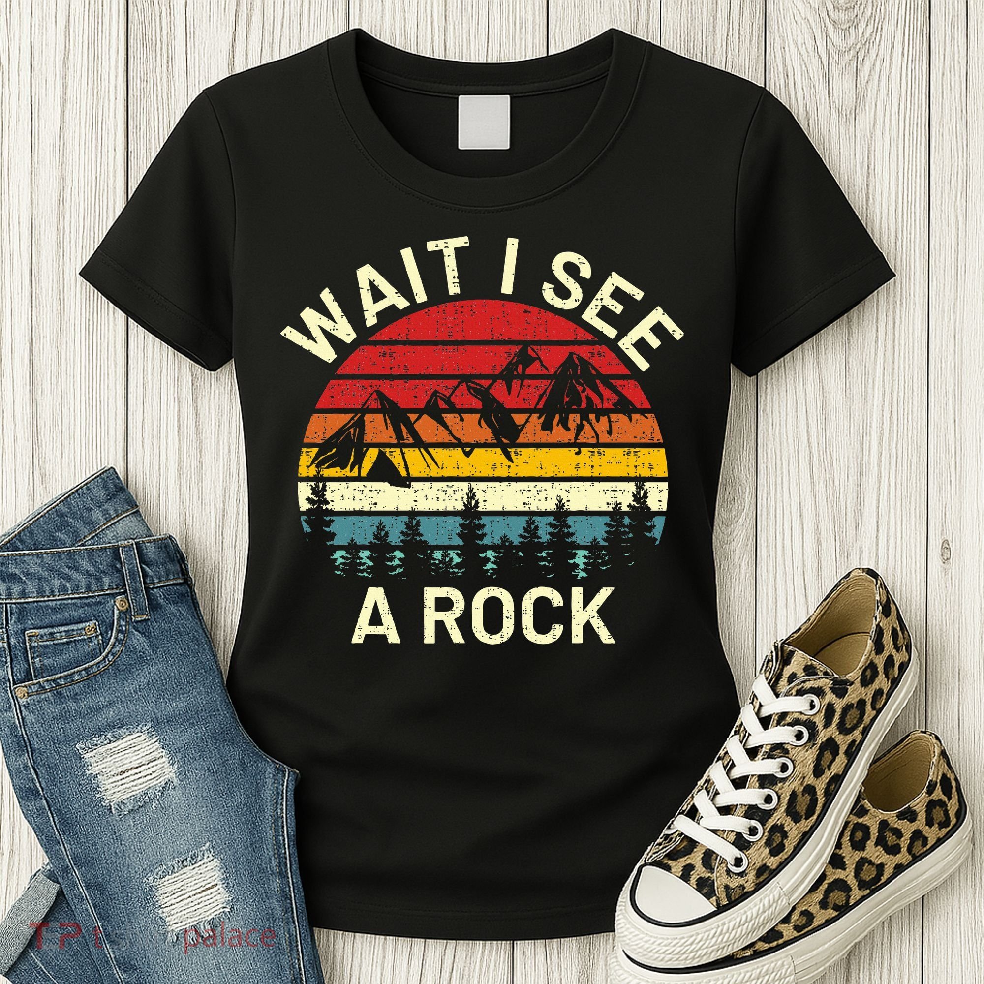 Retro Cool Wait I See A Rock Funny Geologist Science Geology Women's T-Shirt