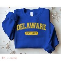 Retro Delaware 1787 Distressed Gift Sweatshirt thumb 2