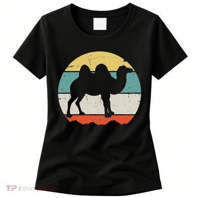 Retro Desert Camel Graphic Vintage Adventure Women's T-Shirt