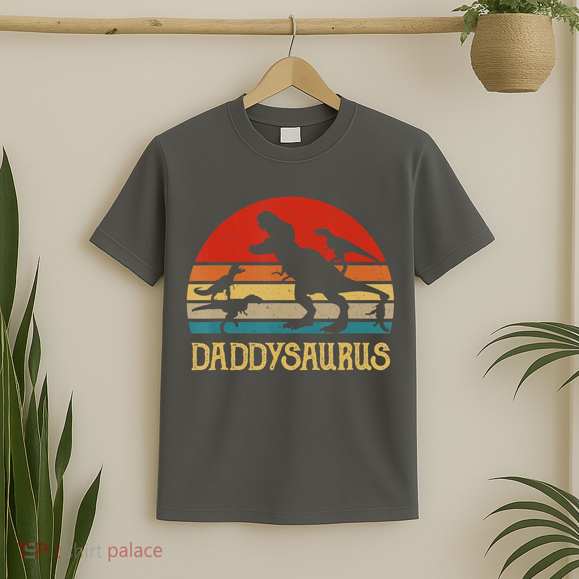 Retro Daddy Dinosaur Daddysaurus Fathers Day T-Shirt