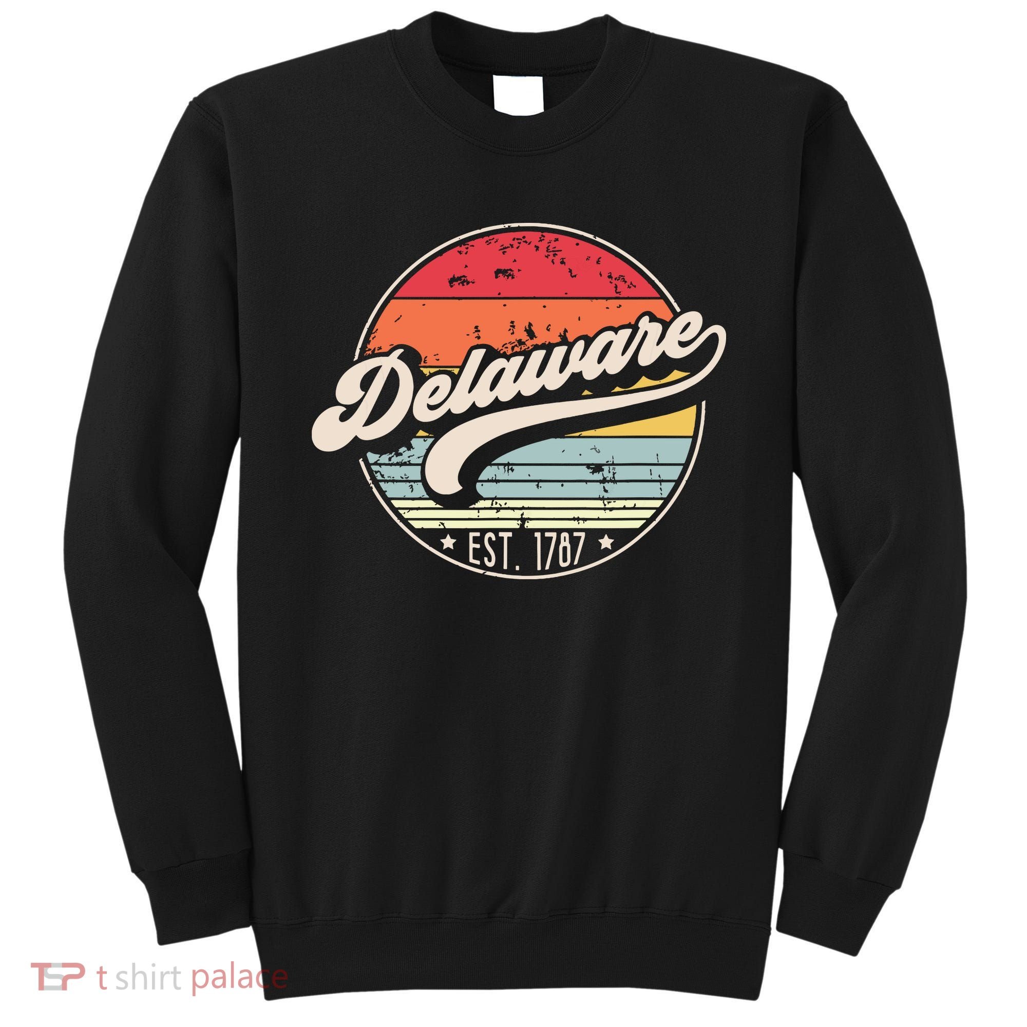 Retro Delaware Home State De Cool 70s Style Sunset Sweatshirt