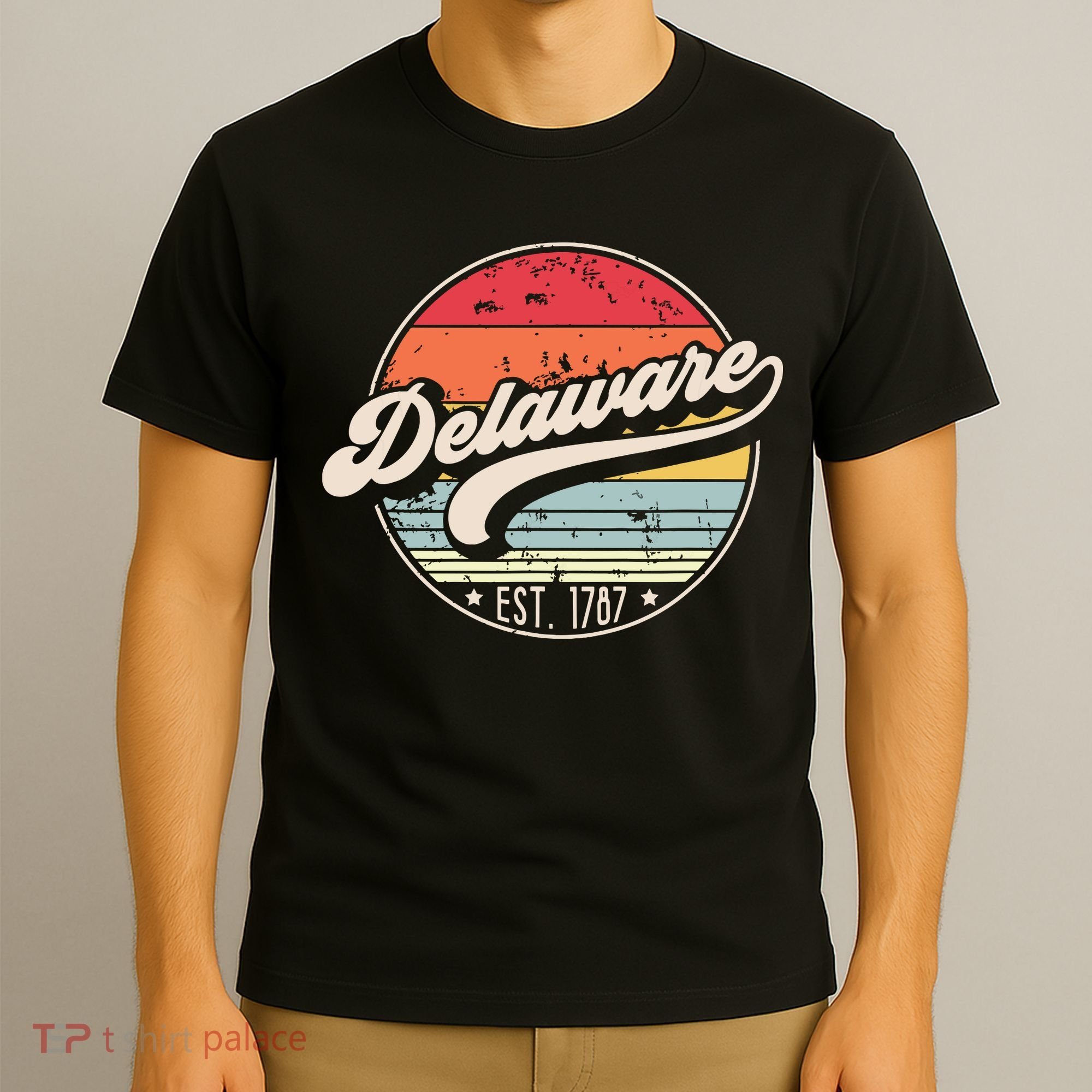 Retro Delaware Home State De Cool 70s Style Sunset T-Shirt