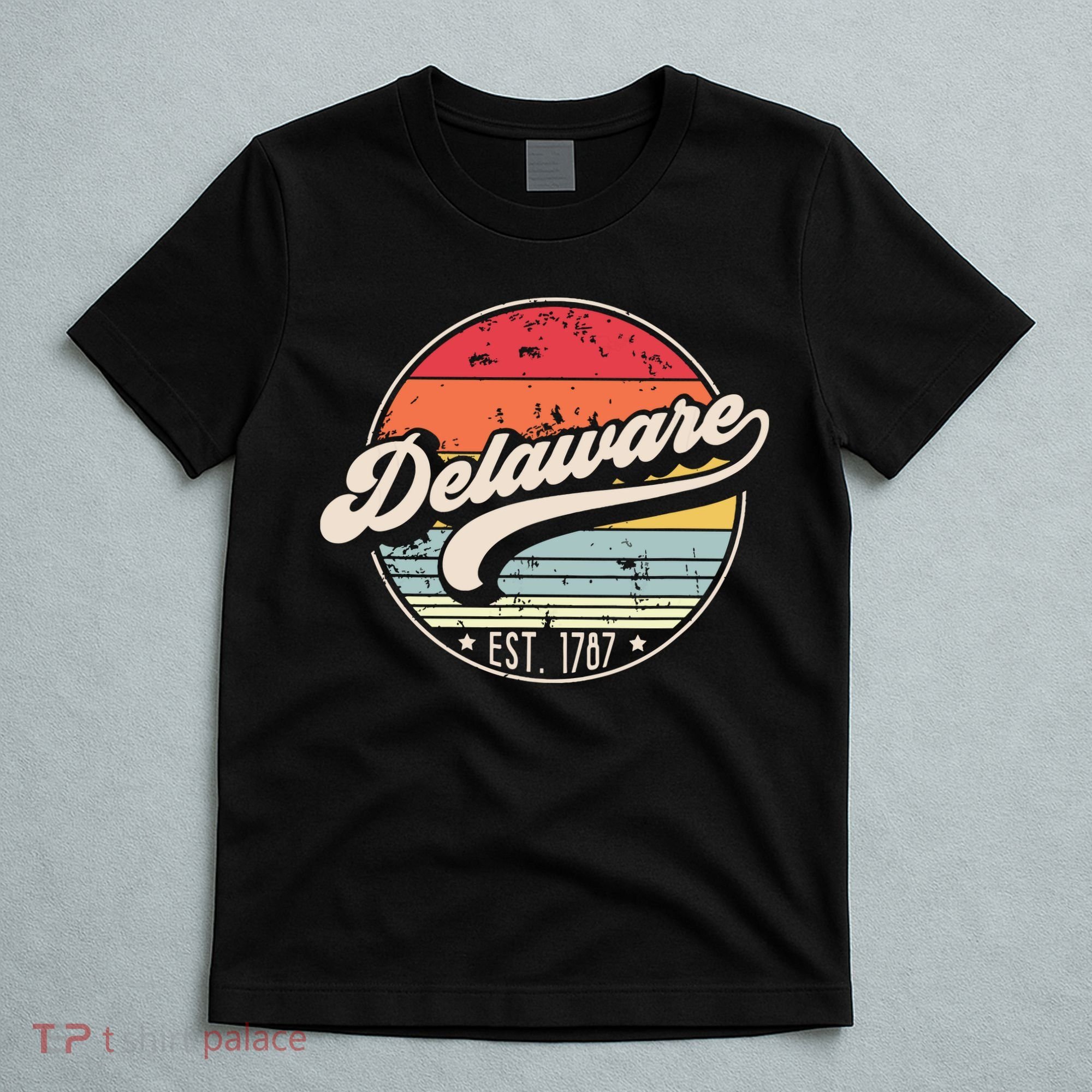 Retro Delaware Home State De Cool 70s Style Sunset T-Shirt