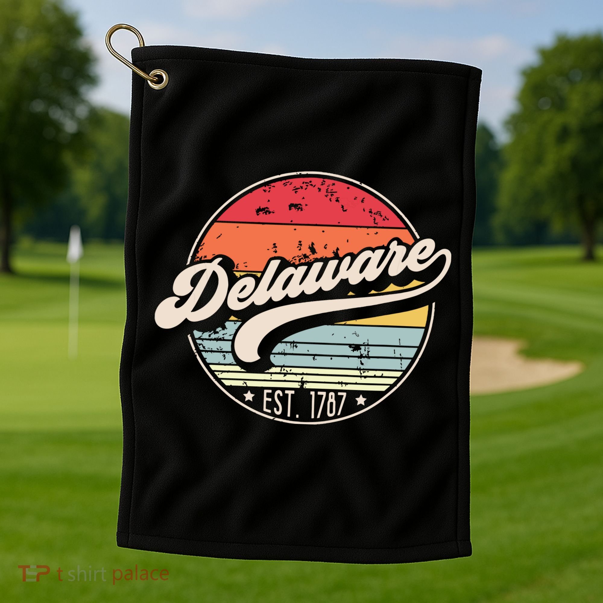 Retro Delaware Home State De Cool 70s Style Sunset Golf Towel