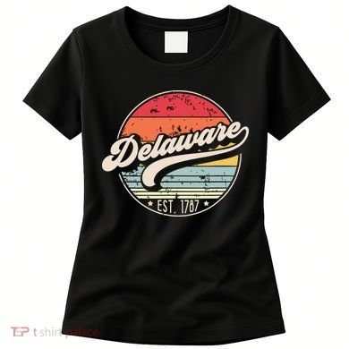 Retro Delaware Home State De Cool 70s Style Sunset Women's T-Shirt