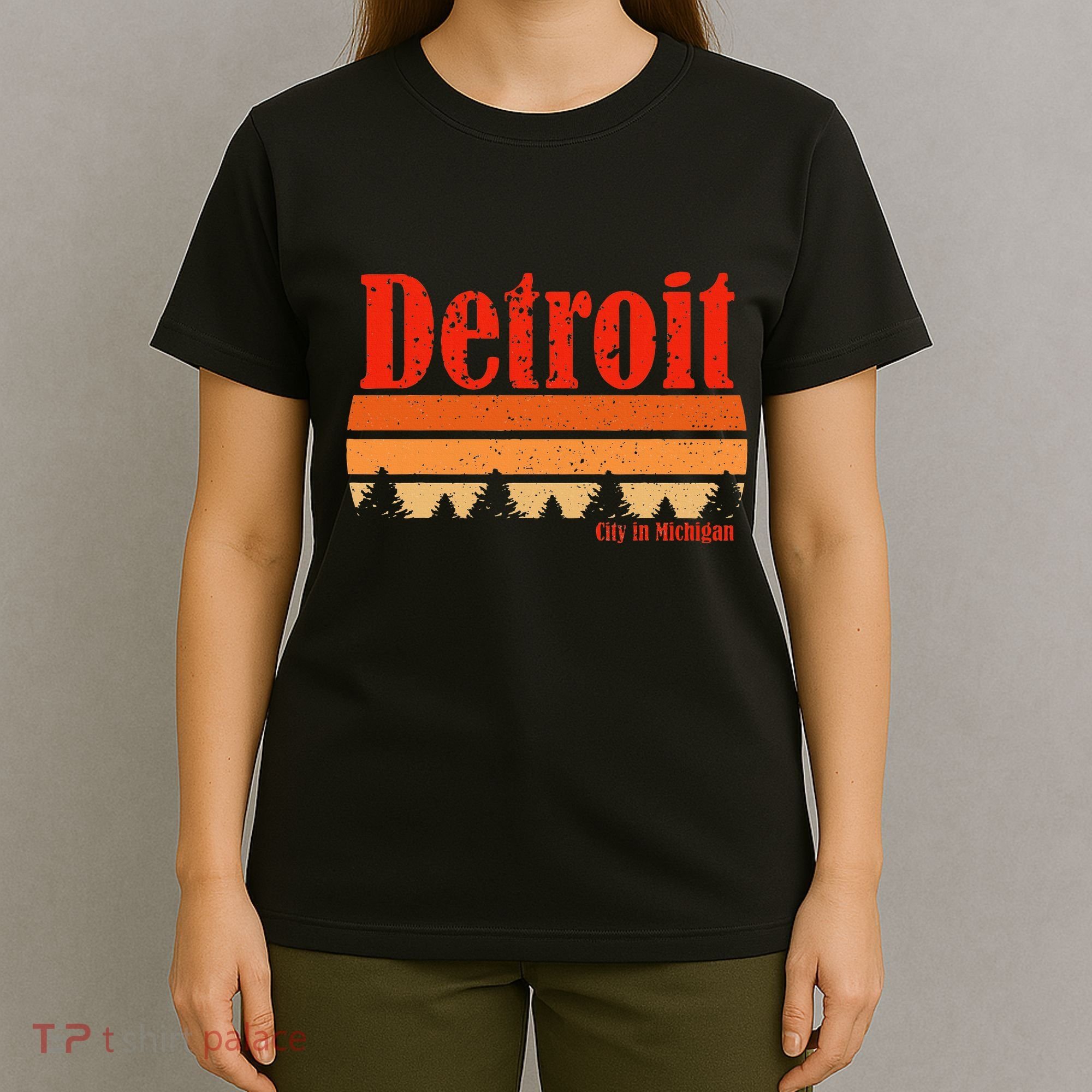 Retro Detroit Michigan Vintage Weathered Graphic T-Shirt