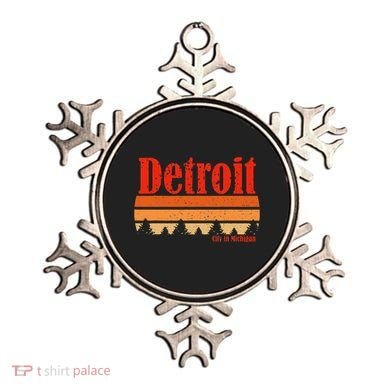 Retro Detroit Michigan Vintage Weathered Graphic Ornament