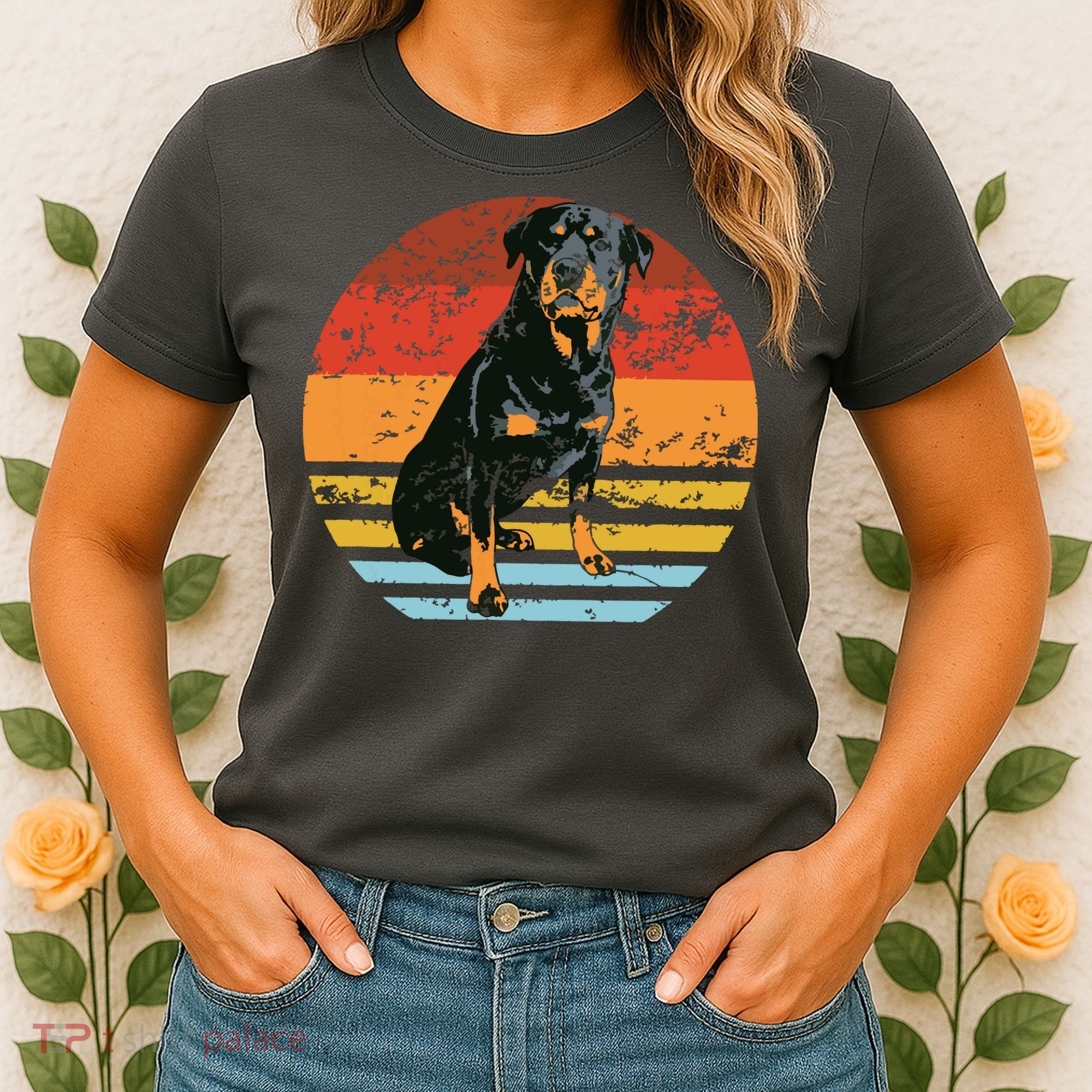 Rottweiler Dogs Retro Style Rottie Cool Cute Pet Doglover Women's T-Shirt