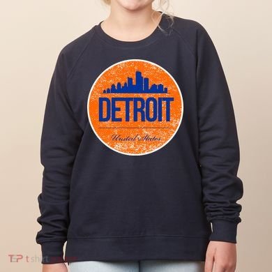 Retro Detroit Skyline Logo Women's Sweatshirt