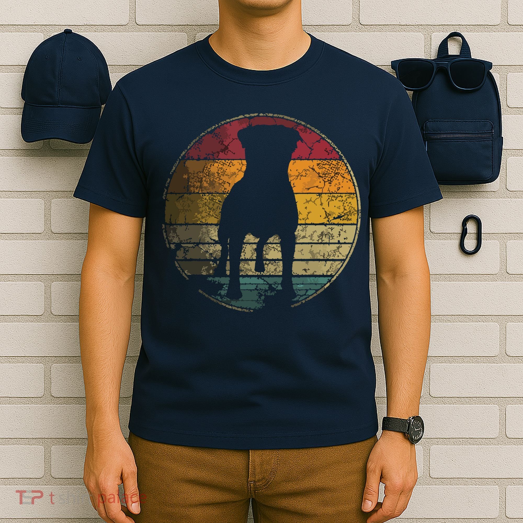 Rottweiler Dog Vintage Distressed Retro Style Silhouette T-Shirt