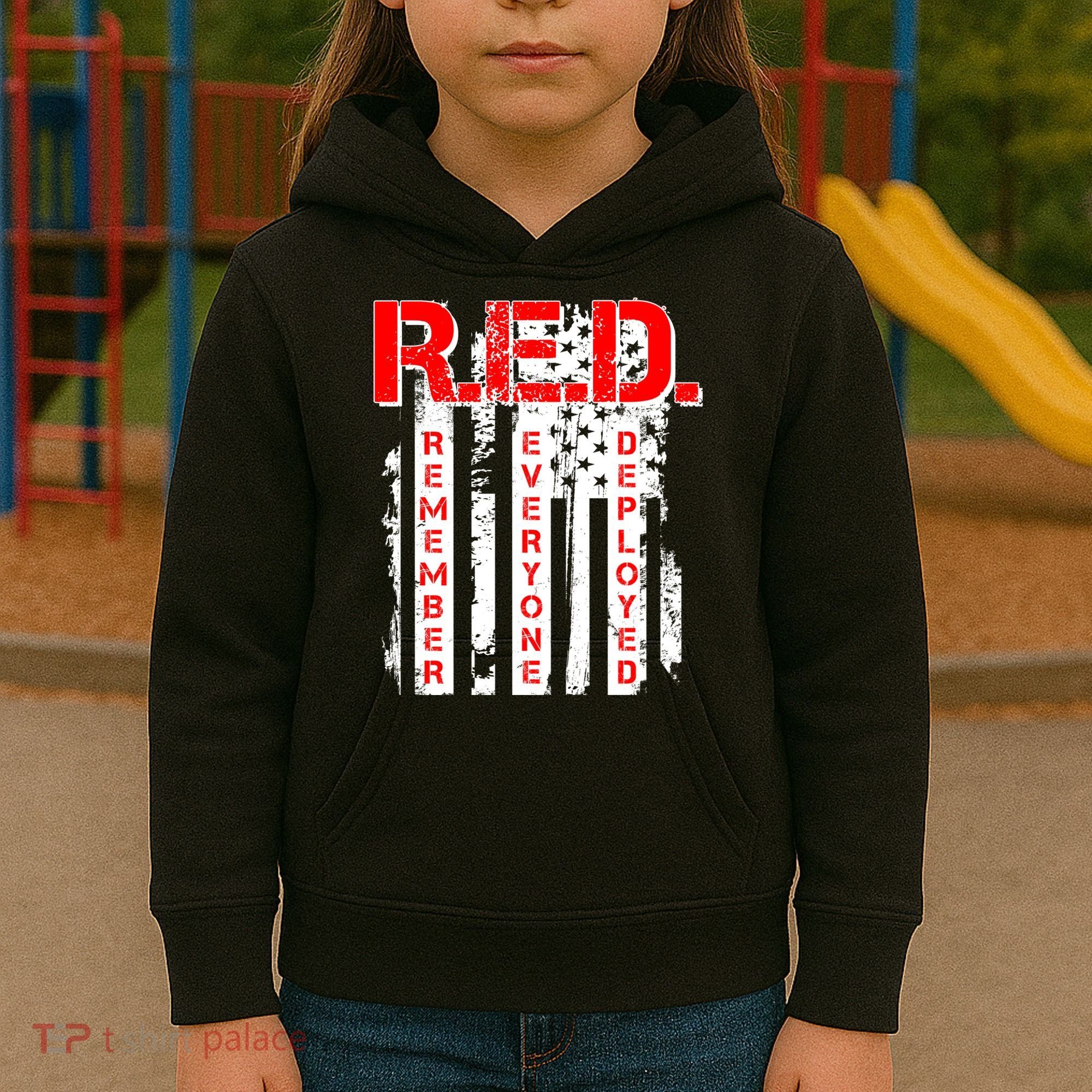 RED Remember Everyone Deployed Distressed Flag Kids Hoodie