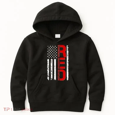 RED Remember Everyone Deployed Distressed US Flag Kids Hoodie