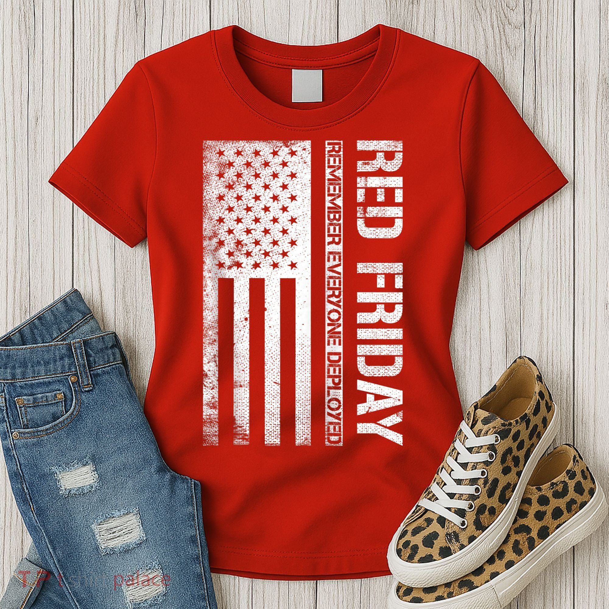 Remember Everyone Deployed Red Friday Zip Hoodie Women's T-Shirt