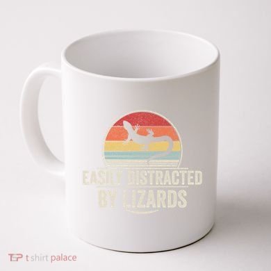 Retro Easily Distracted By Lizards Funny Lizard Lover Great Gift Coffee Mug
