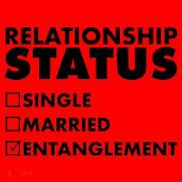 Relationship Status Entanglement Santa Hat thumb 1