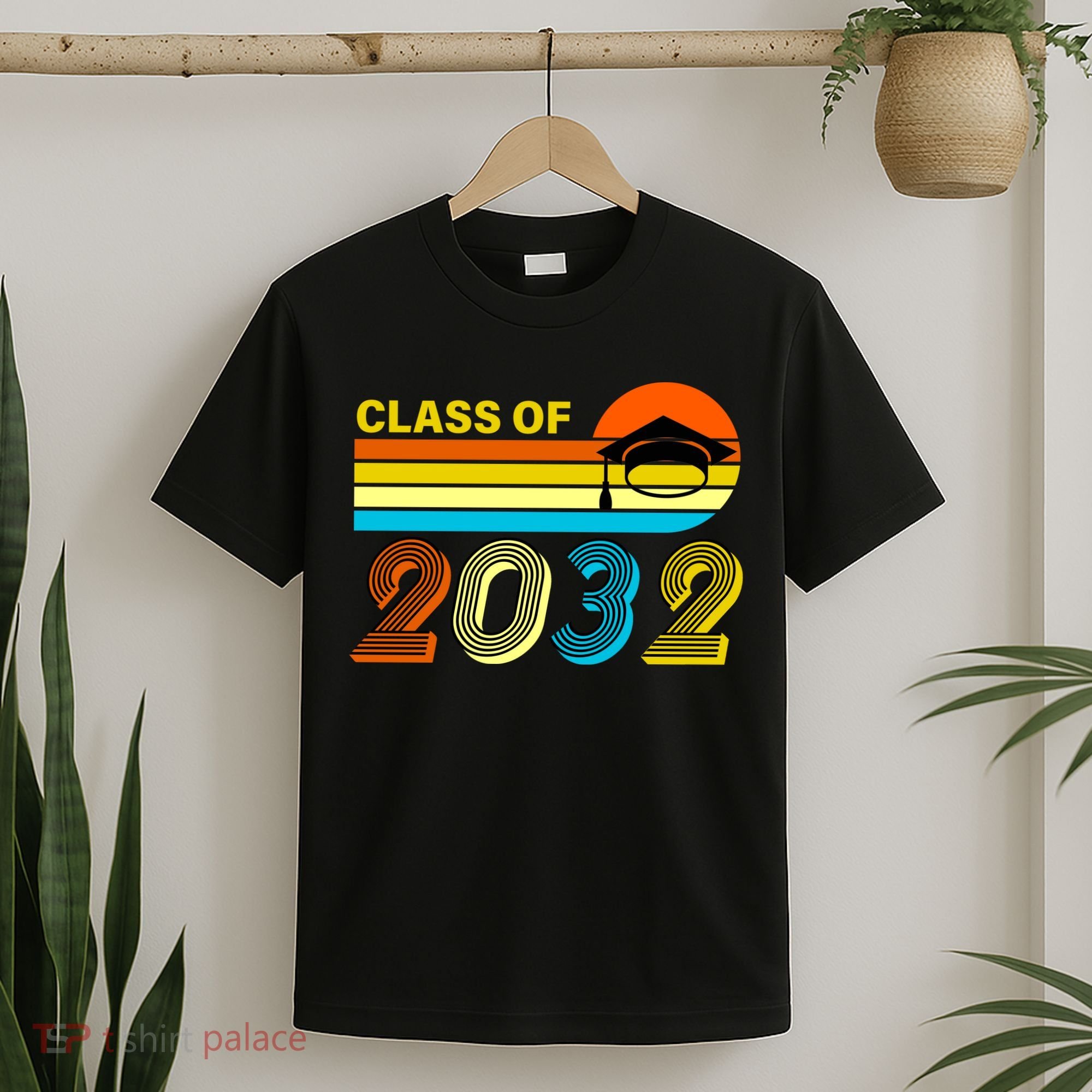 Retro Class of 2032 Future Graduate T-Shirt