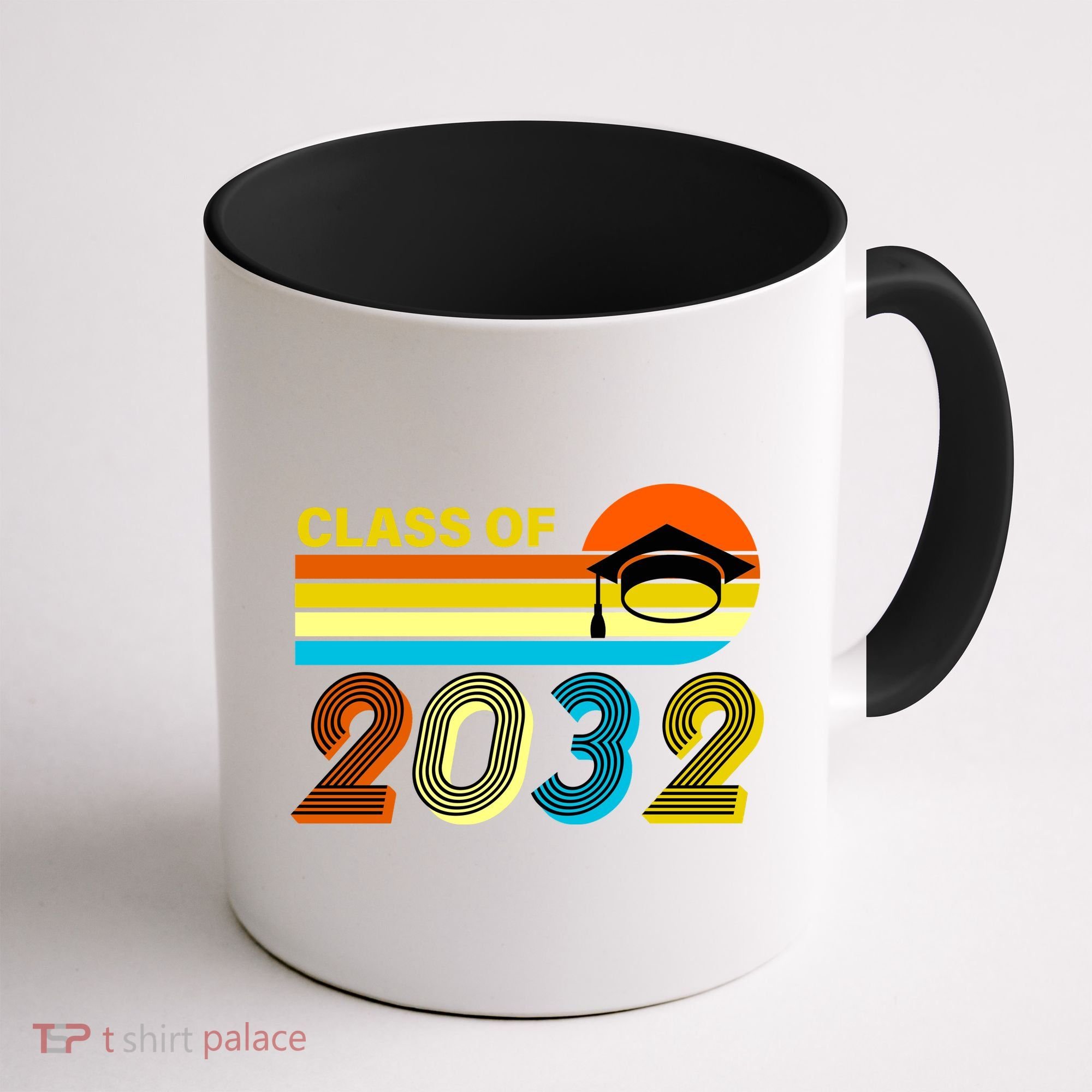 Retro Class of 2032 Future Graduate Coffee Mug