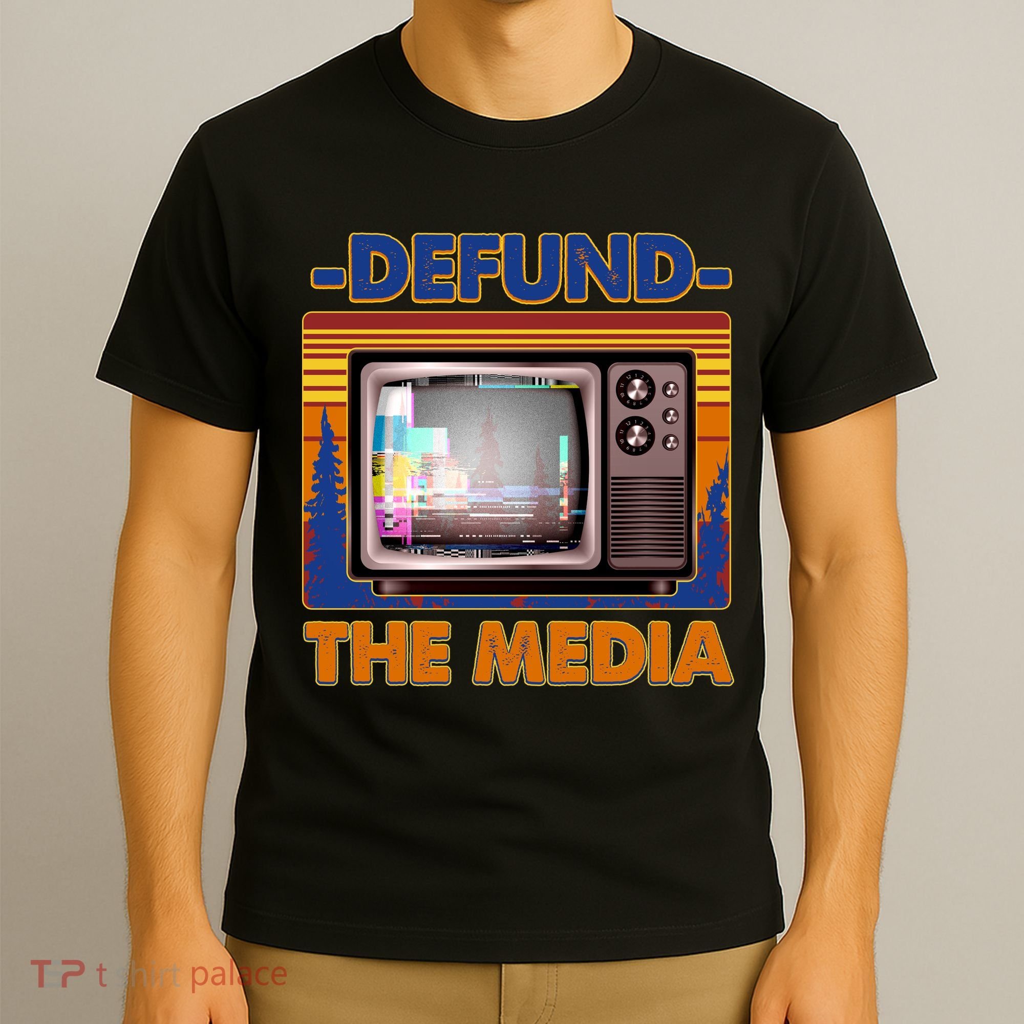 Retro Defund the Media Vintage TV Set T-Shirt