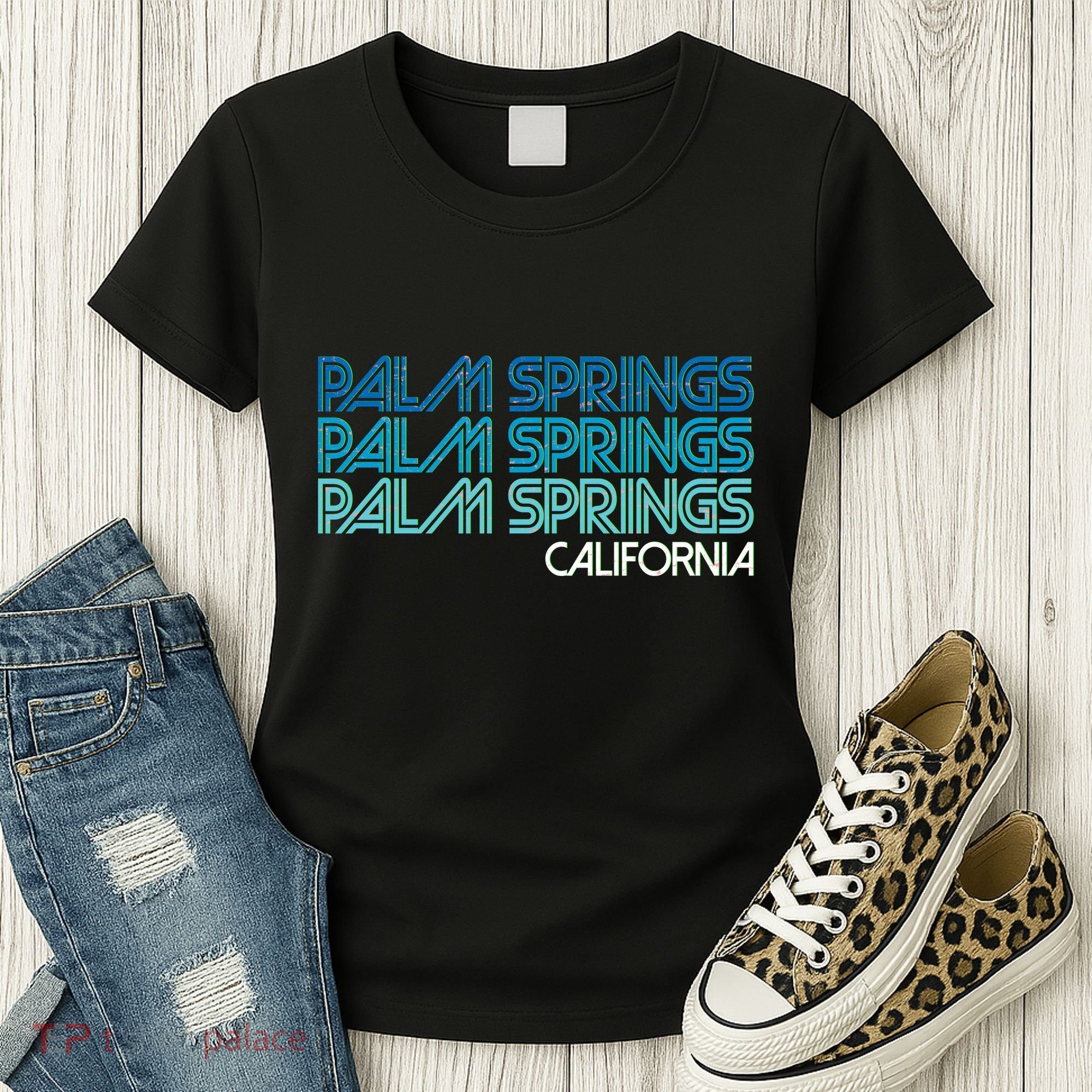Retro Eighties Palm Springs California  Women's T-Shirt
