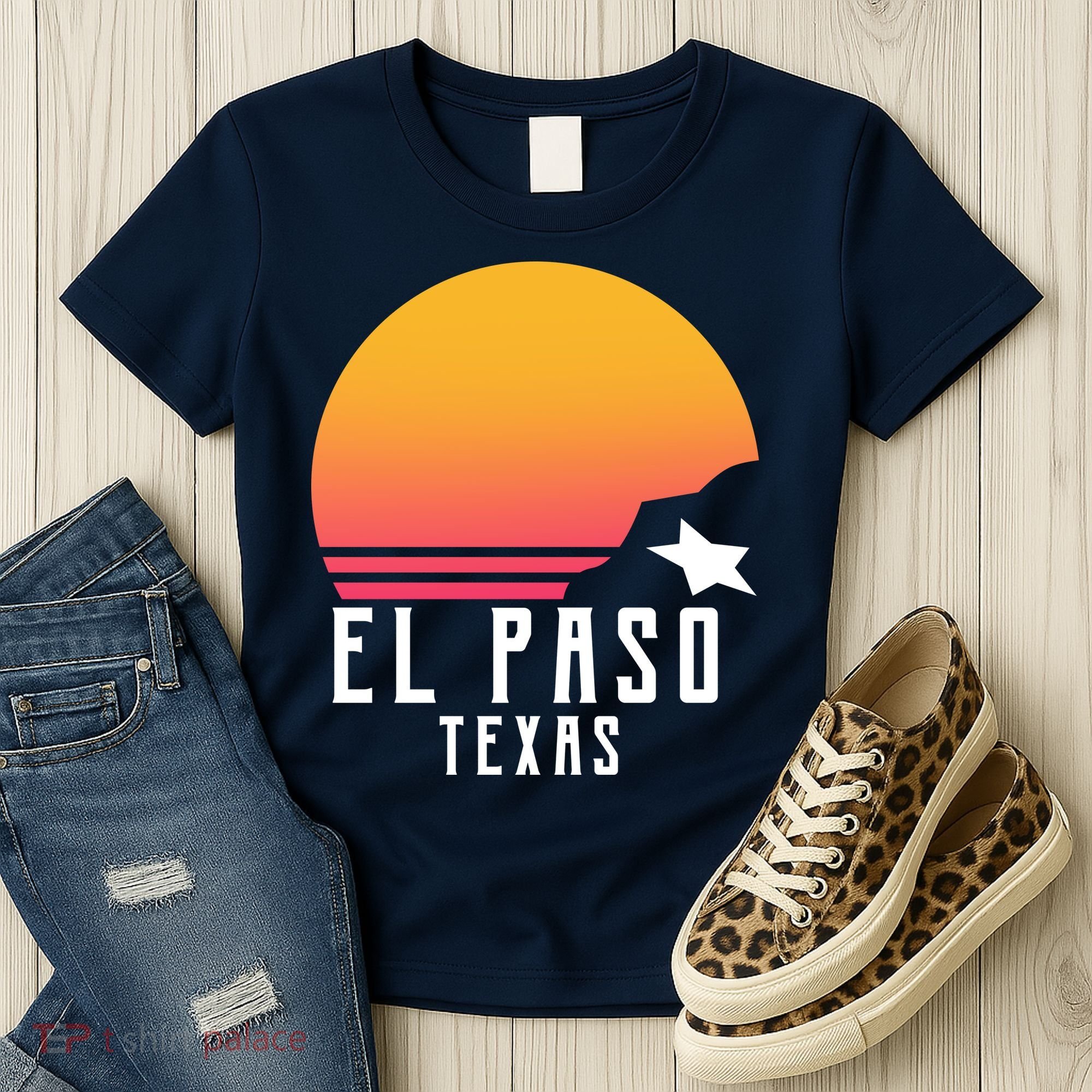 Retro El Paso Texas Sunset Women's T-Shirt