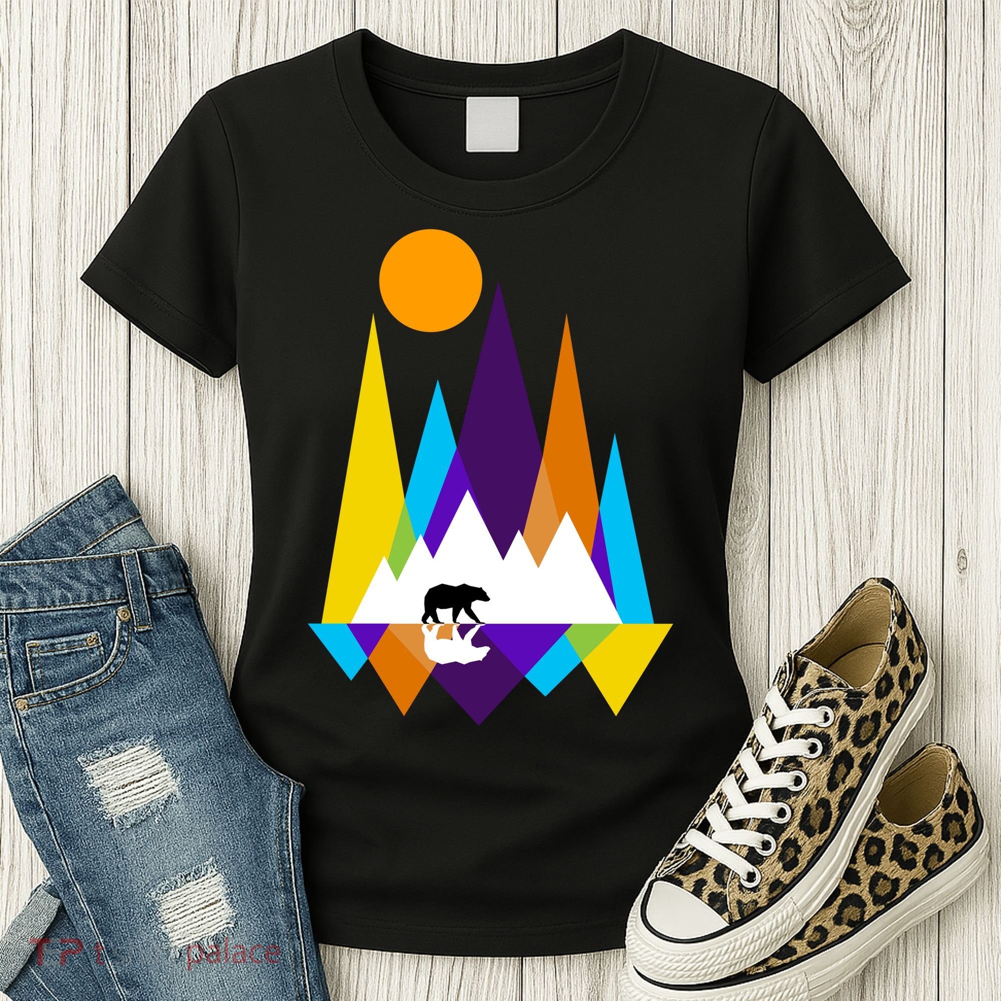 Retro Mount Bear Sunset Women's T-Shirt