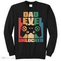 Retro New Dad Level Unlocked Video Gamer Sweatshirt thumb 0