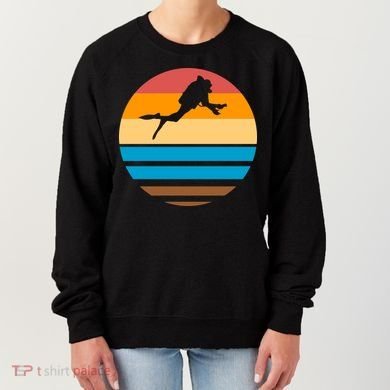Retro Scuba Diving Women's Sweatshirt