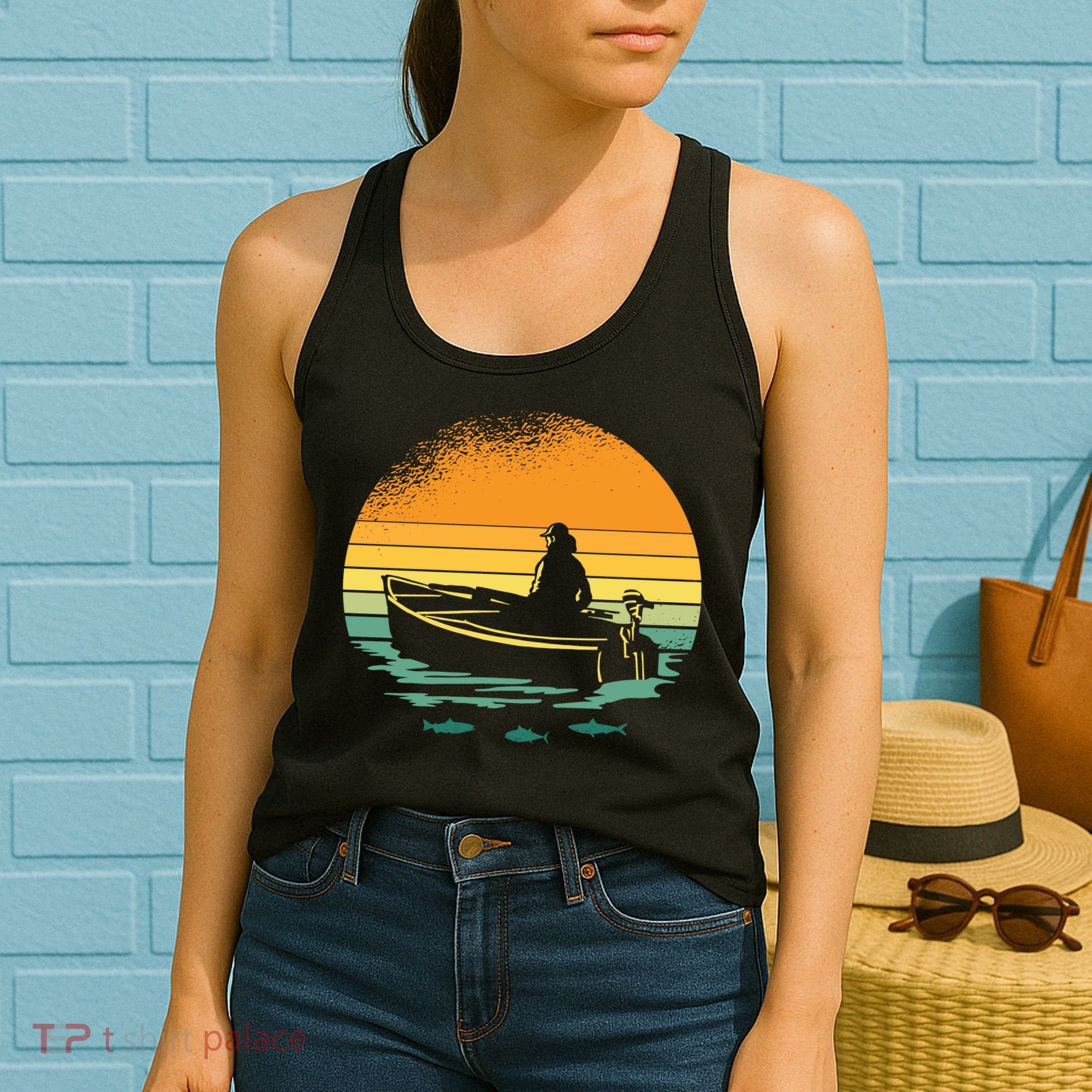 Retro Sunset Boat Women's Tank Top