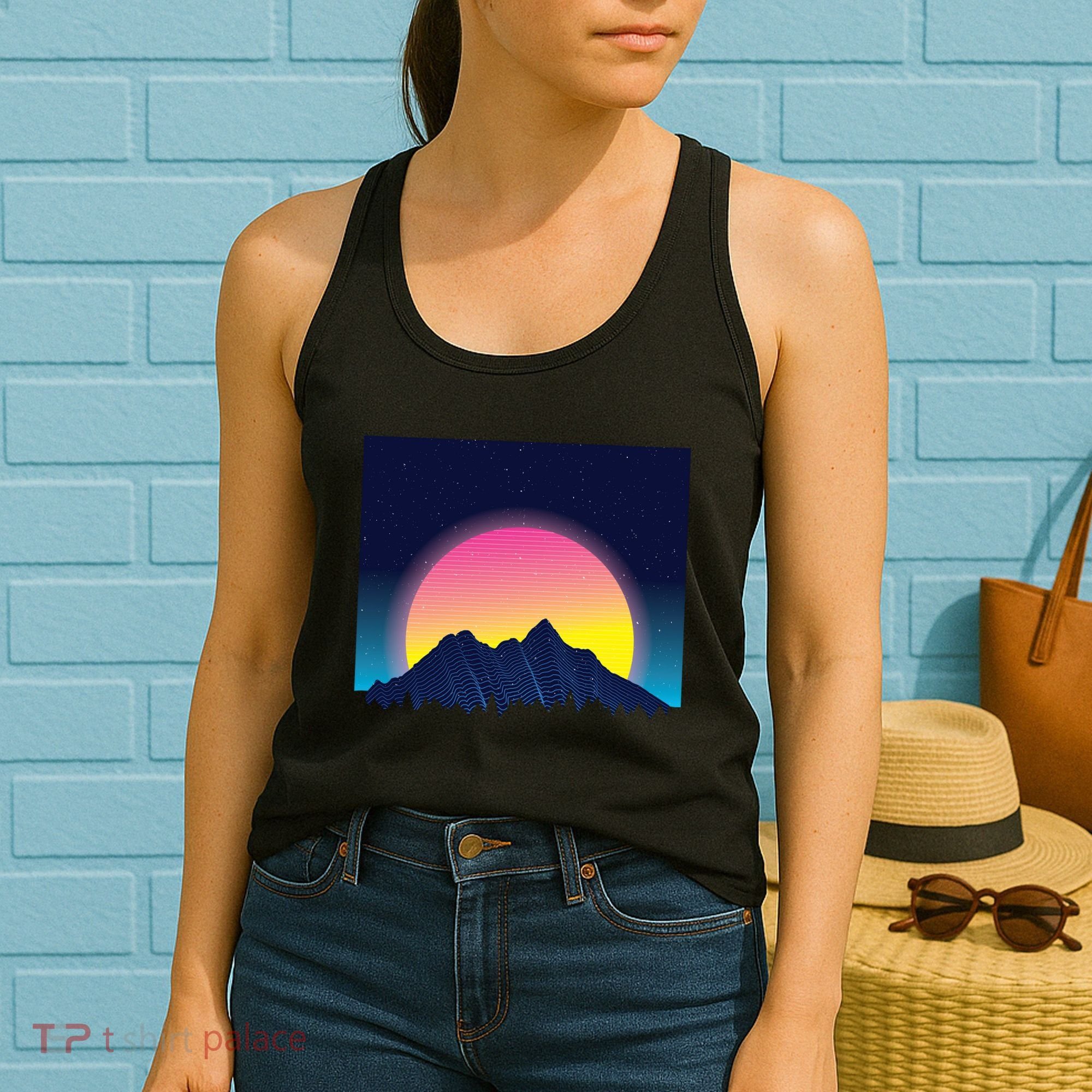 Retrowave Mountains Women's Tank Top