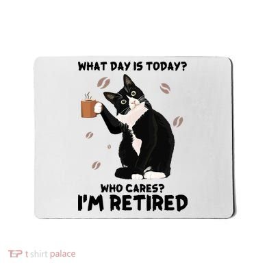 Retired Funny Cat Retirement Mousepad