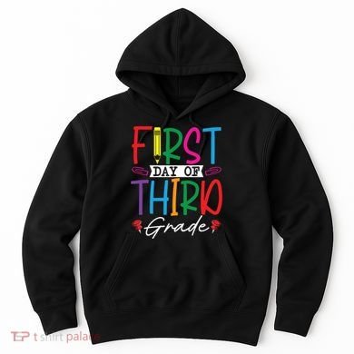 Retro First Day Of Third Grade Team Students Back To School Hoodie