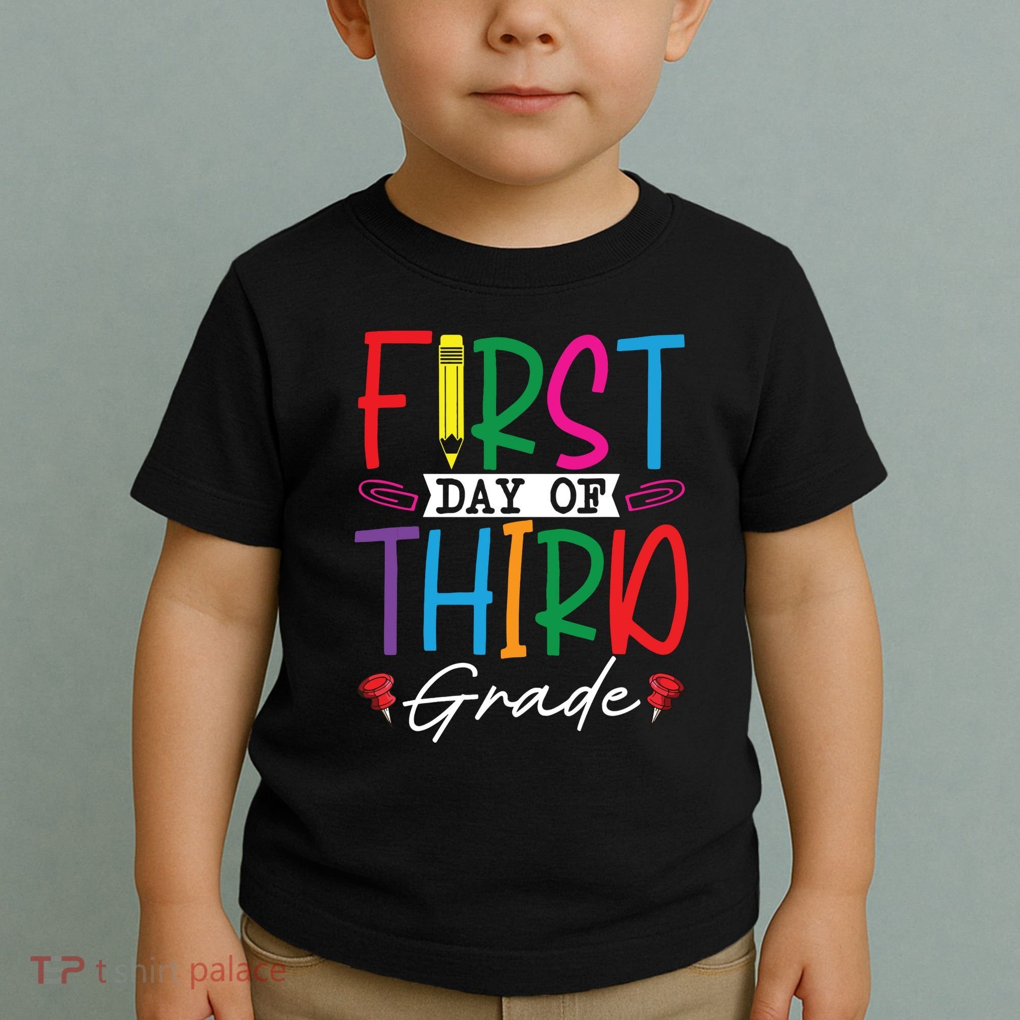 Retro First Day Of Third Grade Team Students Back To School Toddler T-Shirt