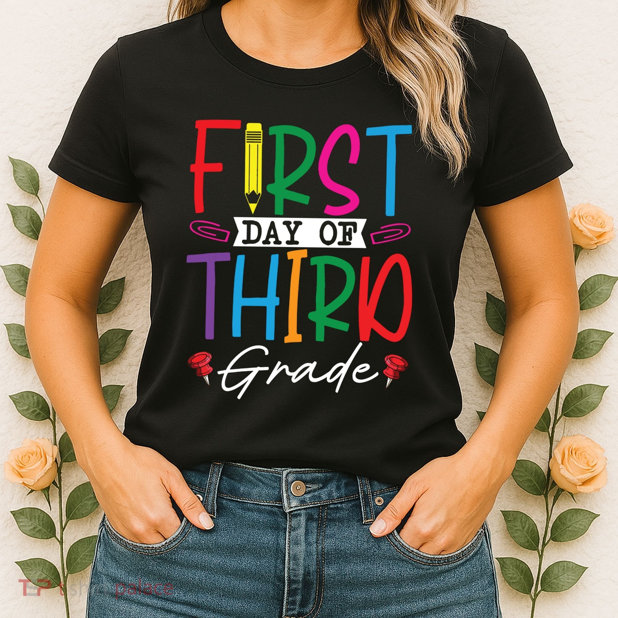 Retro First Day Of Third Grade Team Students Back To School Women's T-Shirt