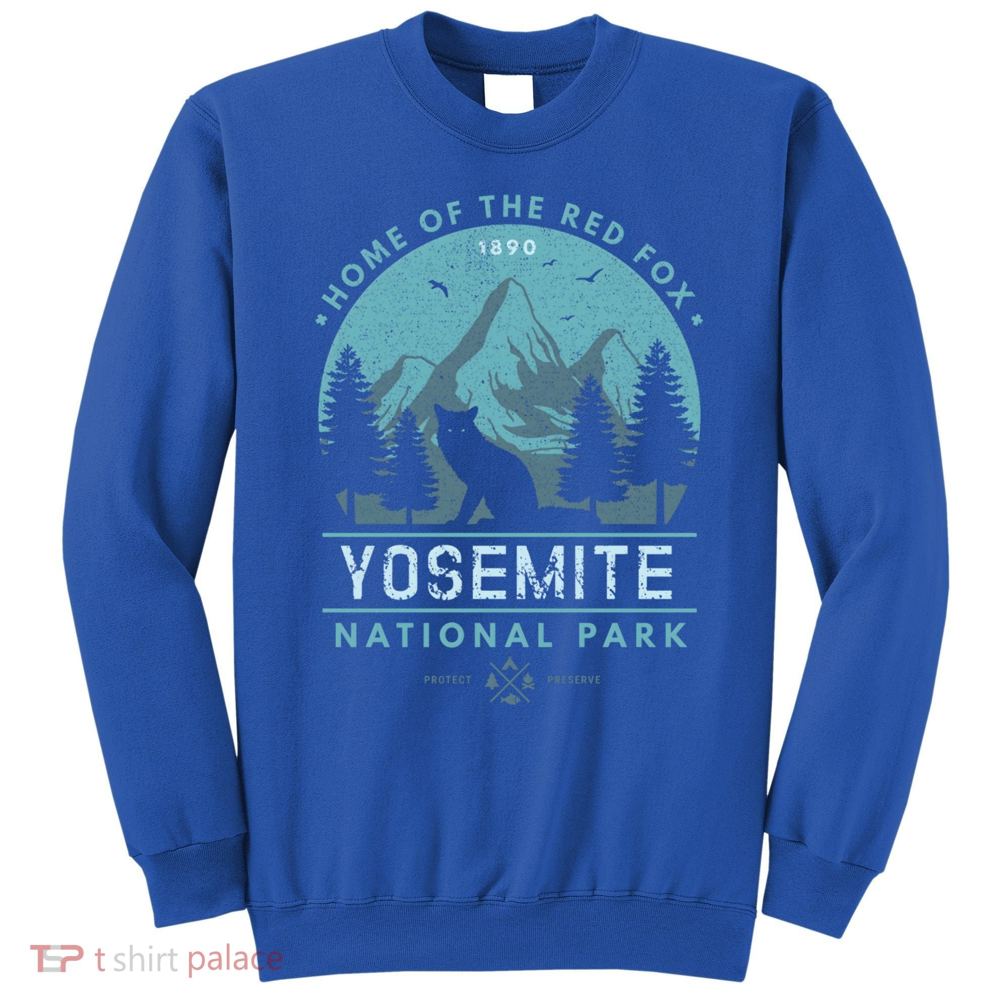 Red Fox Wilderness Gift Yosemite National Park California Sweatshirt
