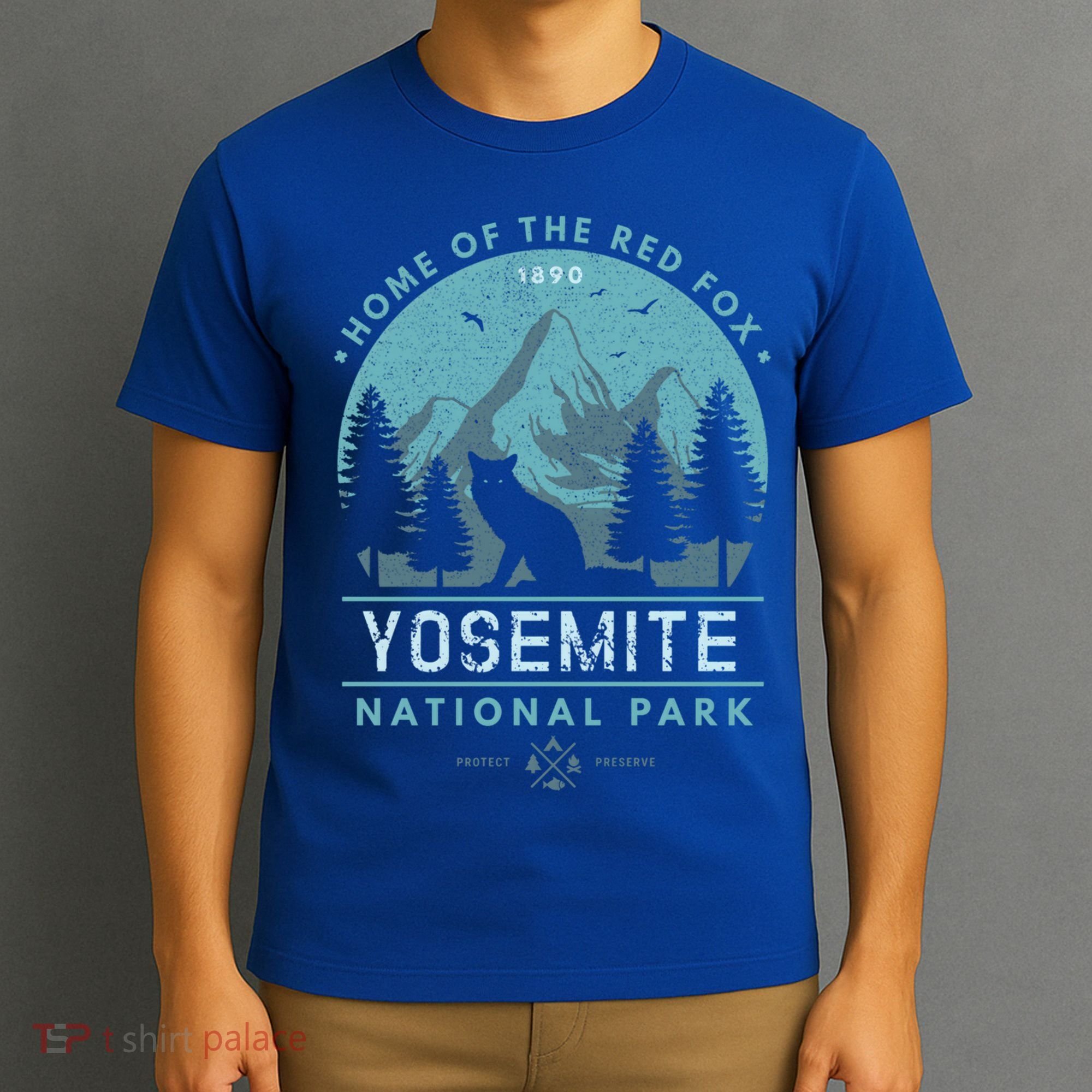 Red Fox Wilderness Gift Yosemite National Park California T-Shirt