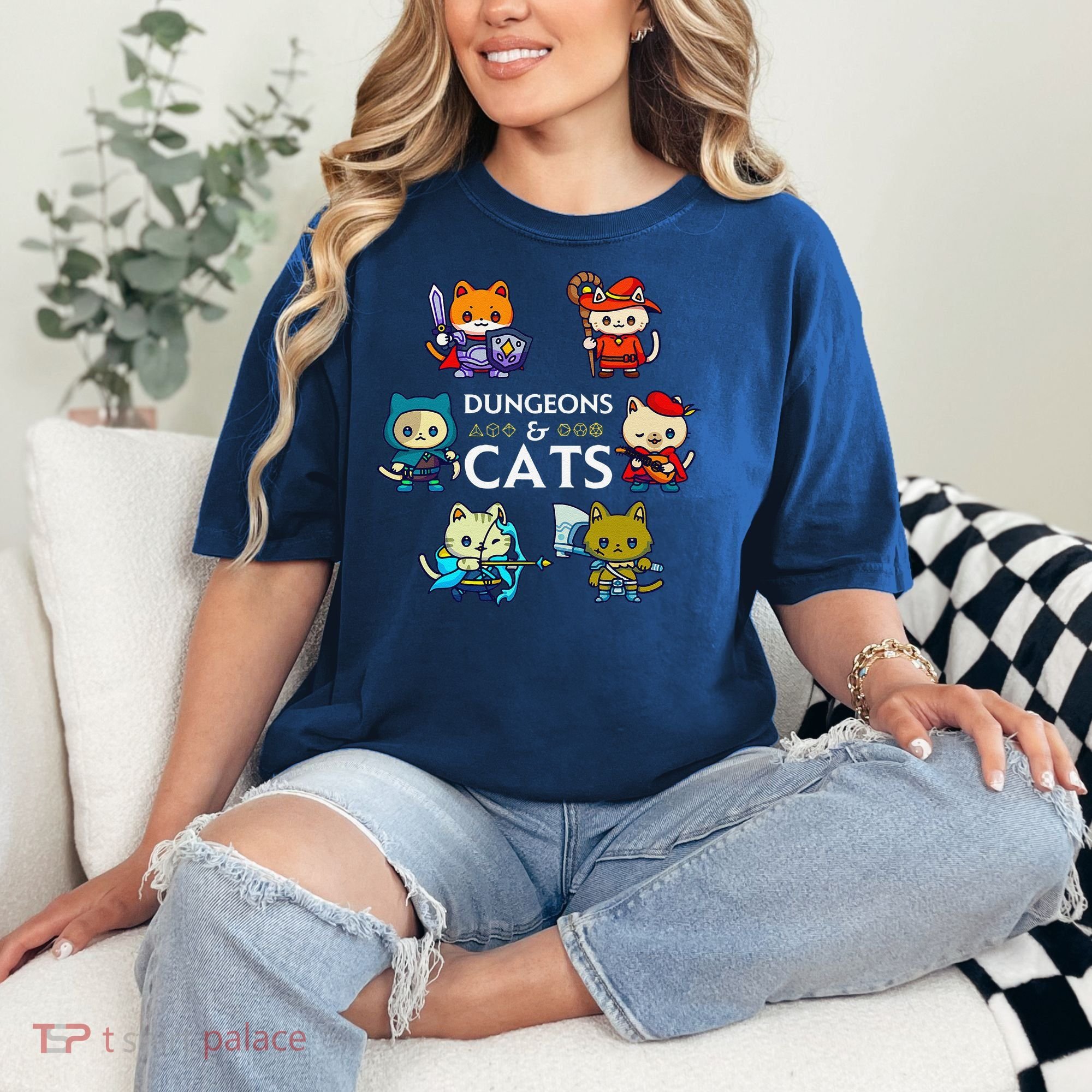 Rpg Gamer And Cats D20 Dice Nerdy Cute Cat Comfort Colors T-Shirt