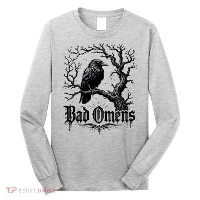 Raven Gothic Art Crow Design Great Gift Long Sleeve Shirt