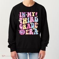 Retro Groovy Back To School In My Third Grade Era Women's Sweatshirt thumb 0