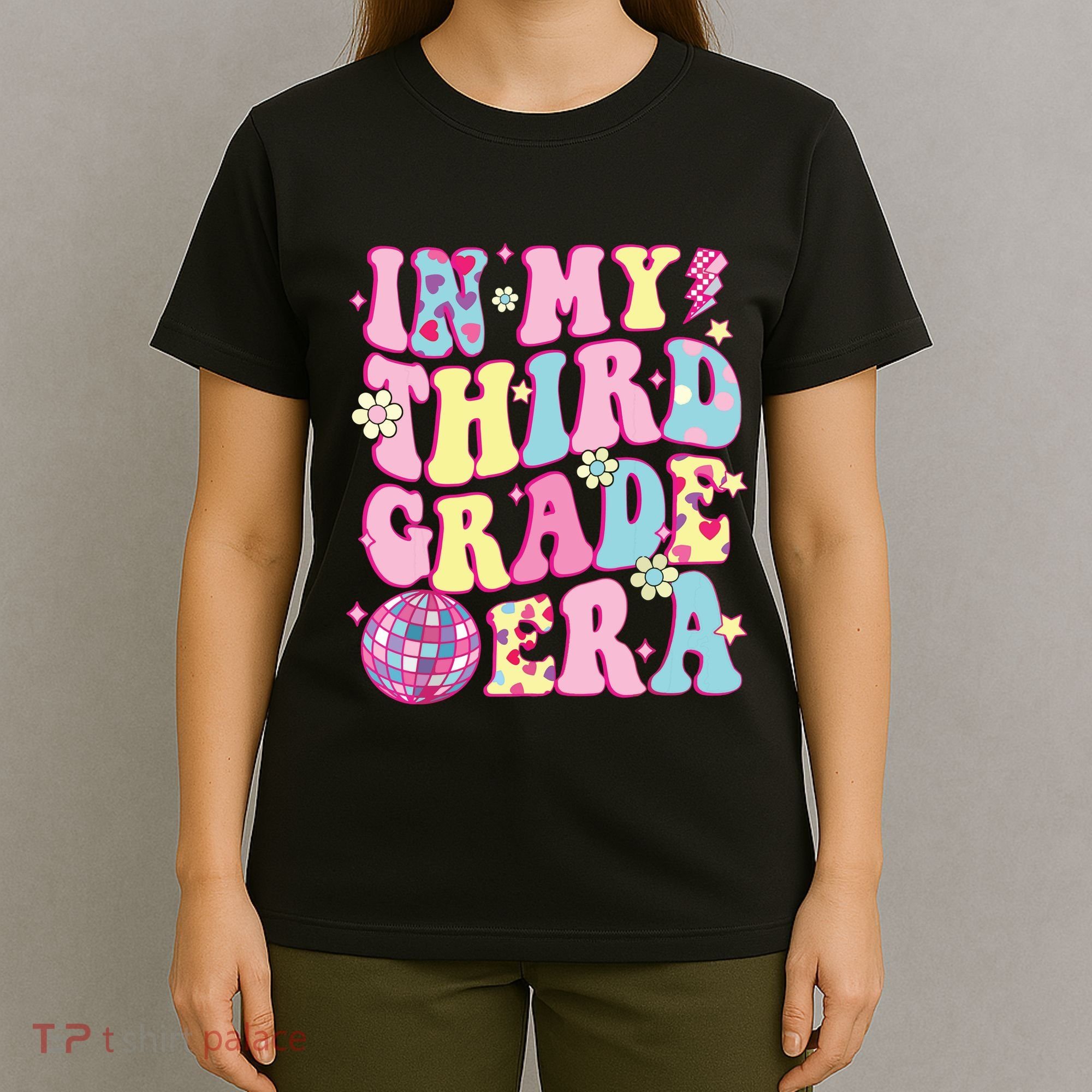Retro Groovy Back To School In My Third Grade Era T-Shirt