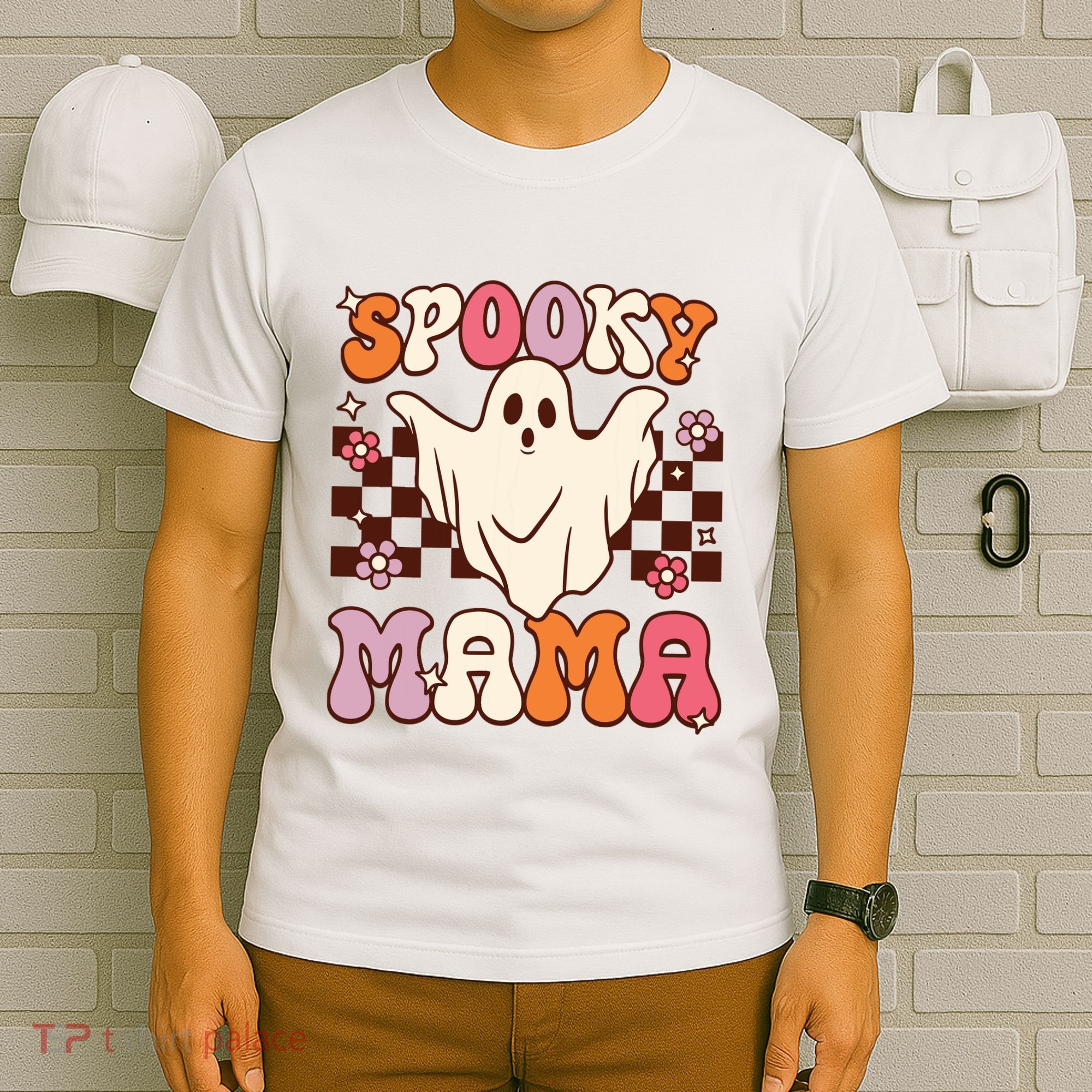 Retro Groovy Halloween Ghost Spooky Mama Costume T-Shirt