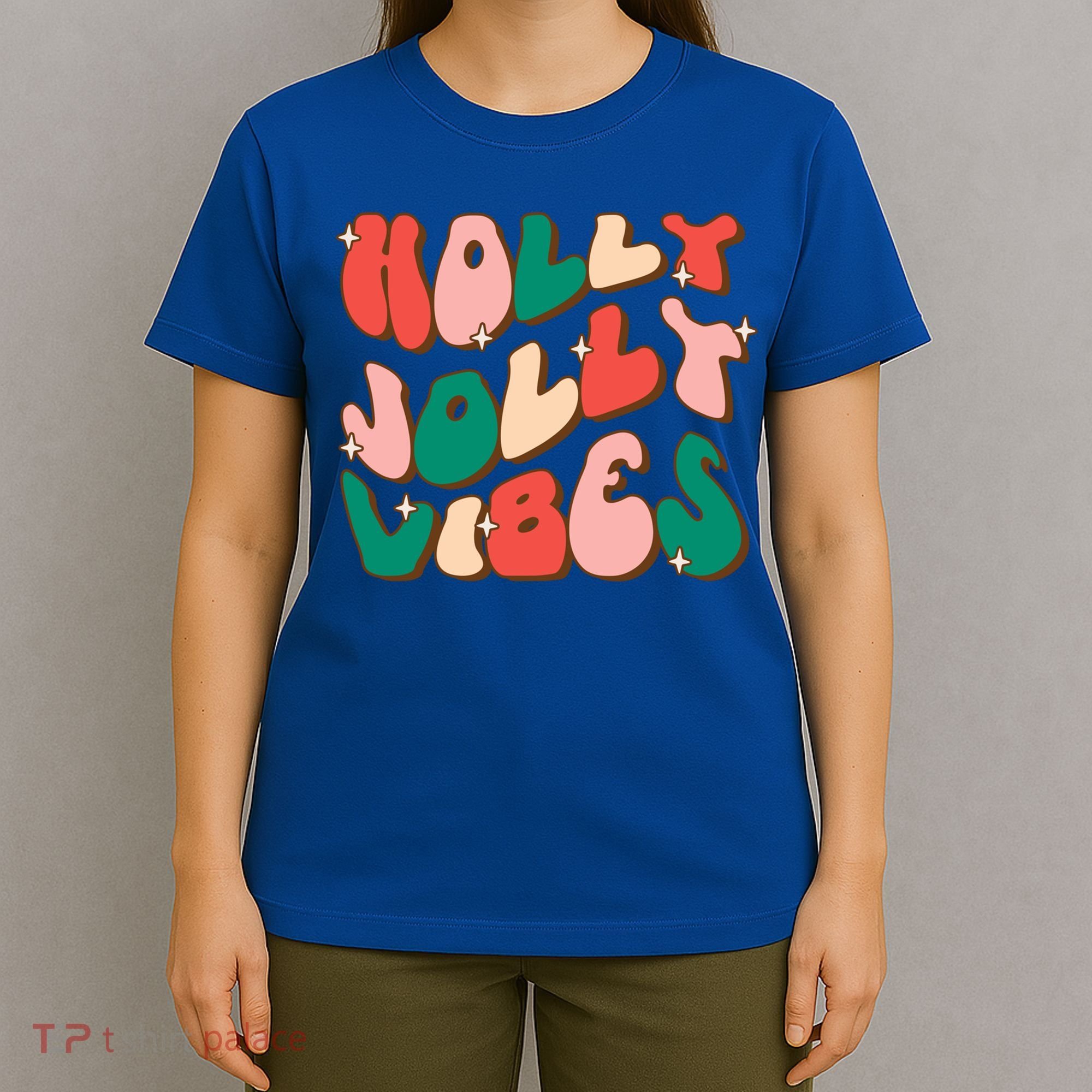 Retro Groovy Holly Xmas Jolly Vibes Christmas For Cool Gift T-Shirt