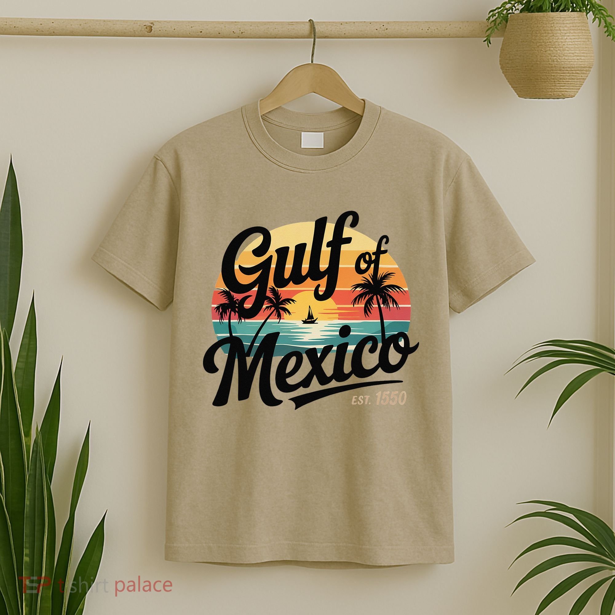 Retro Gulf Of Mexico Patriotic Beach Life Est 1550 T-Shirt