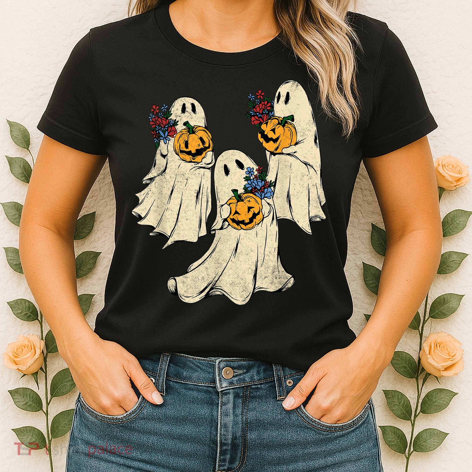 Retro Groovy Pumpkin Ghost Costume Halloween Floral Ghosts Women's T-Shirt