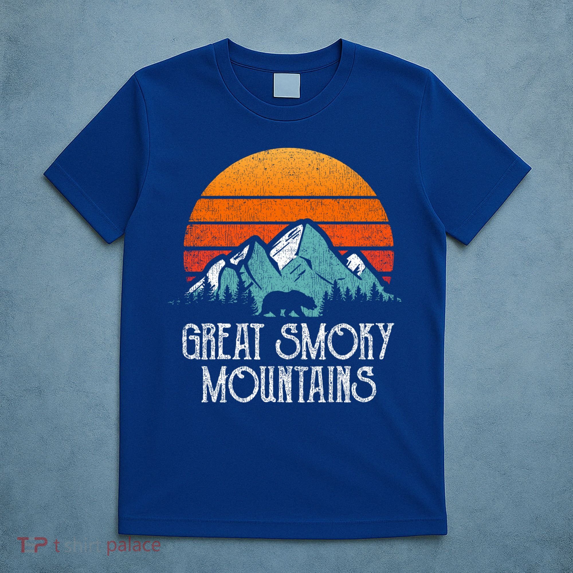 Retro Great Smoky Mountains National Park Bear Vintage Great Gift T-Shirt