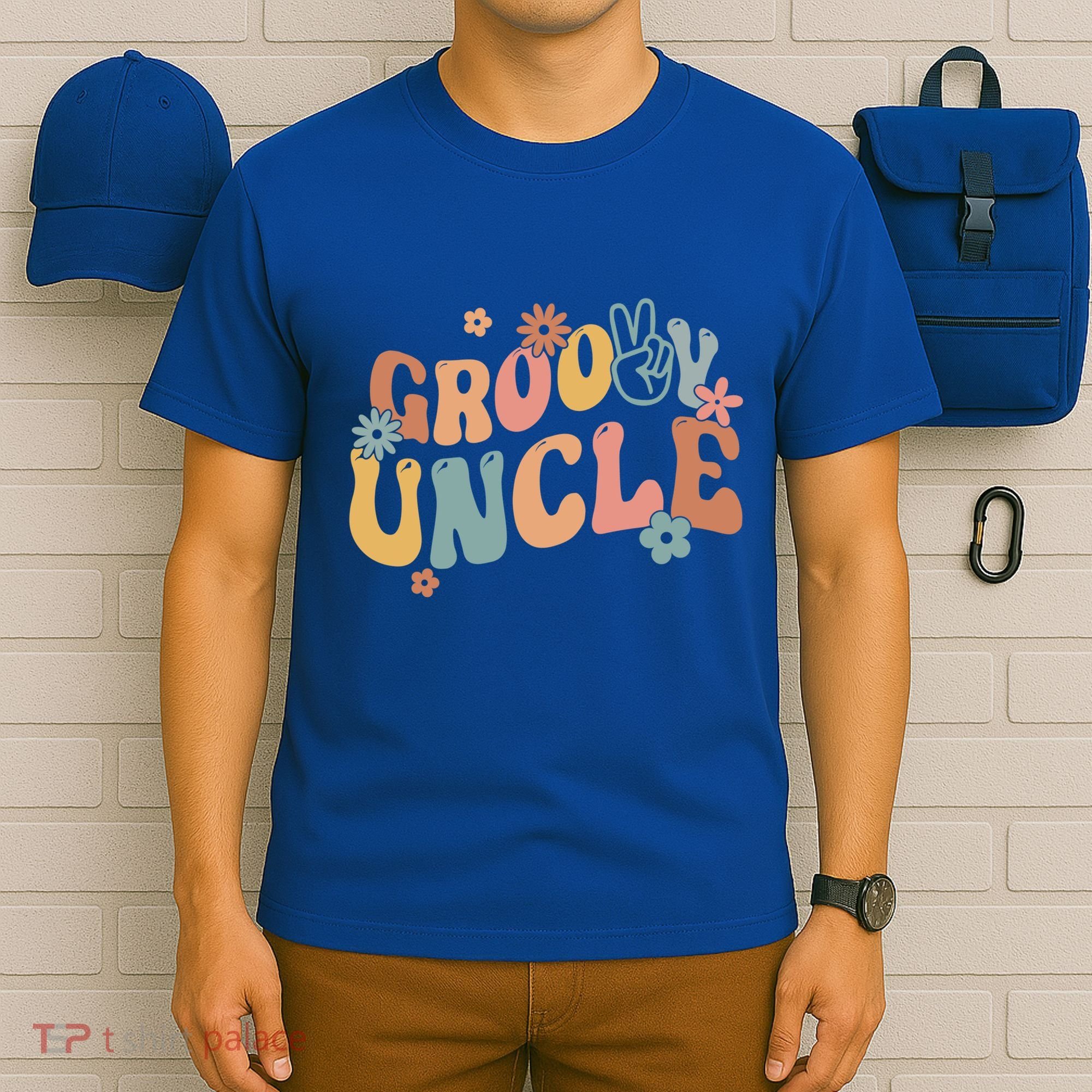 Retro Groovy Uncle Flower Power Hippie Family Groovy Vibes Gift T-Shirt