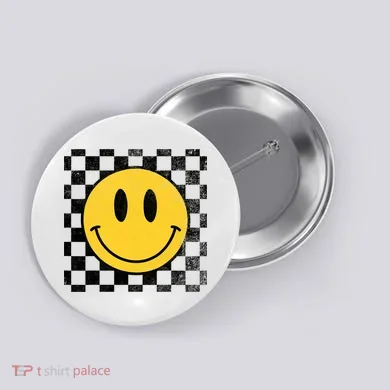 Retro Happy Face 70s Distressed Checkered Pattern Smile Face Button