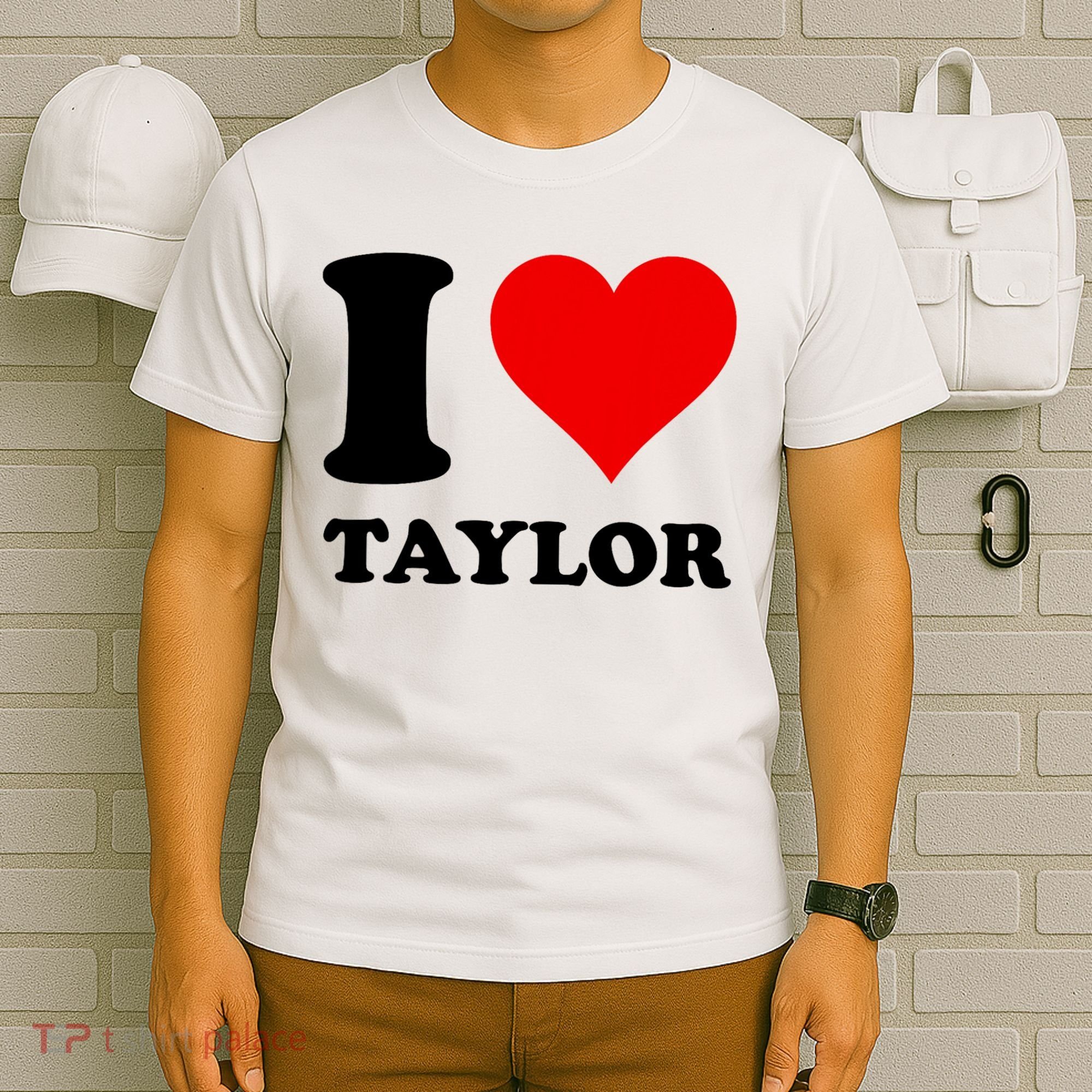 Red Heart I Love Taylor T-Shirt