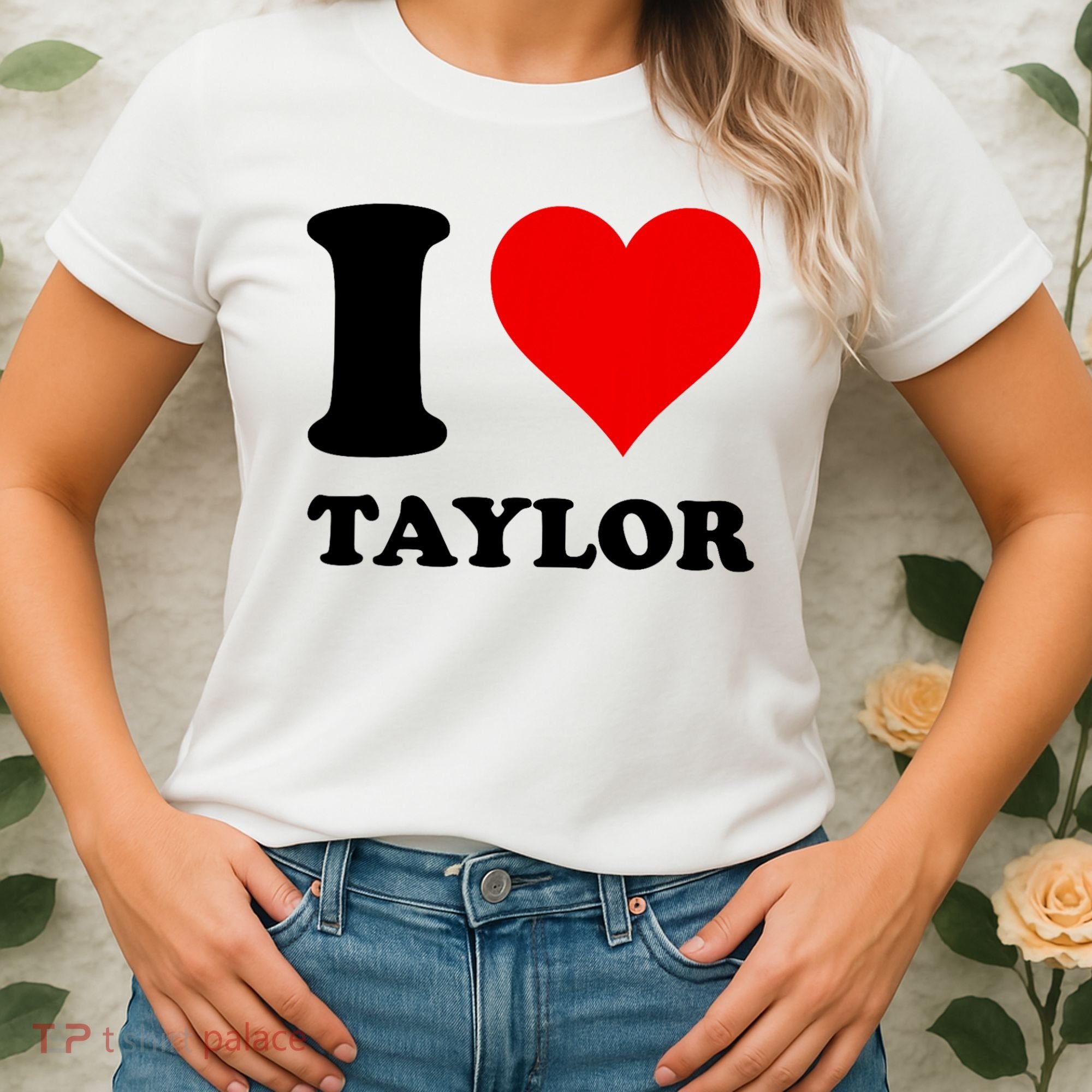 Red Heart I Love Taylor Women's T-Shirt