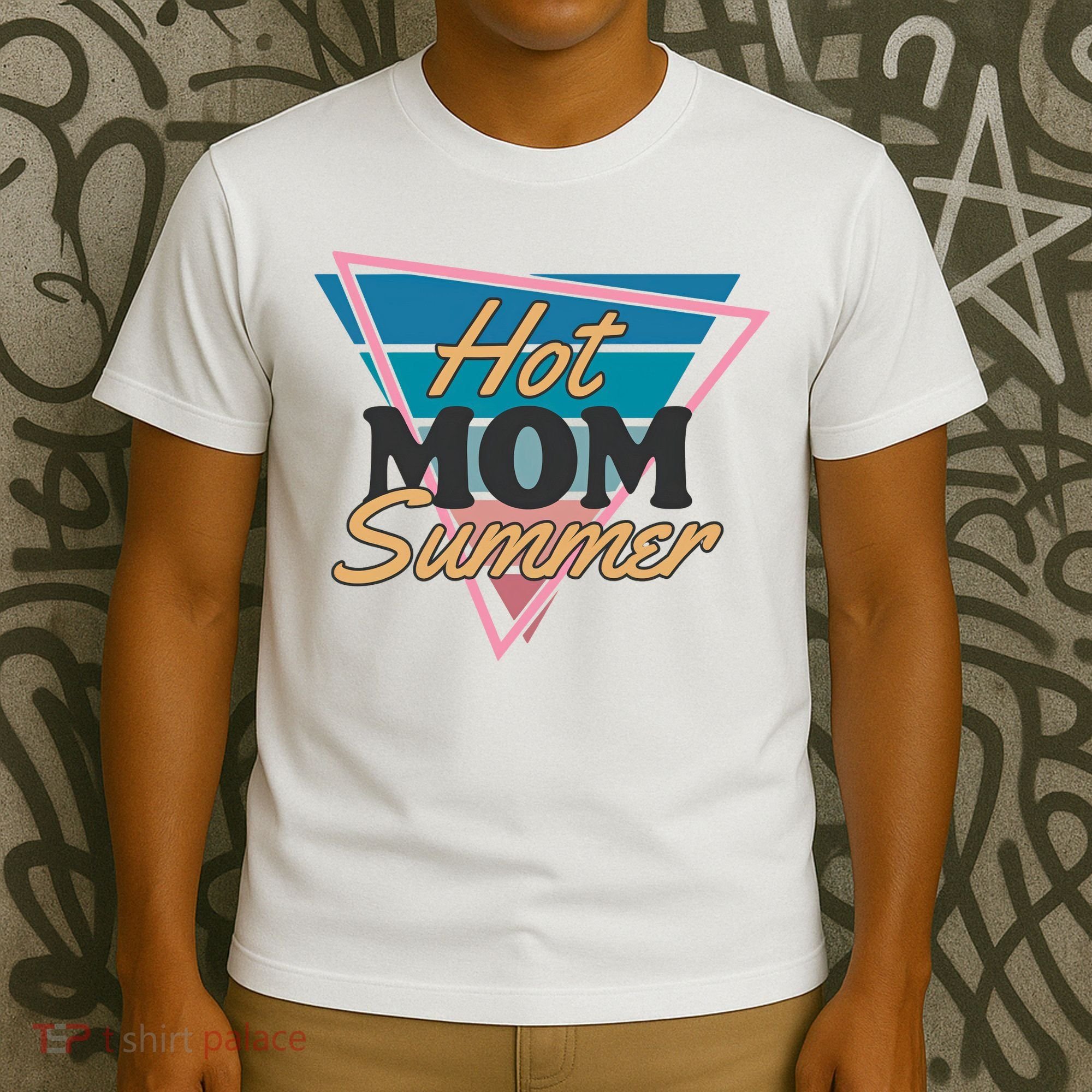 Retro Hot Mom Summer 80s Hot Mom Summer Vacation T-Shirt